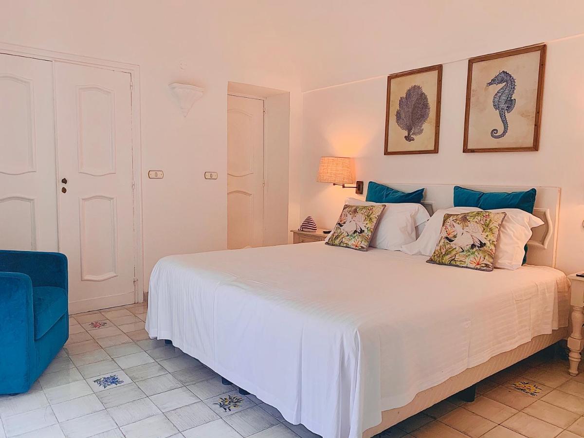Marunnella Suites 卡普里 外观 照片