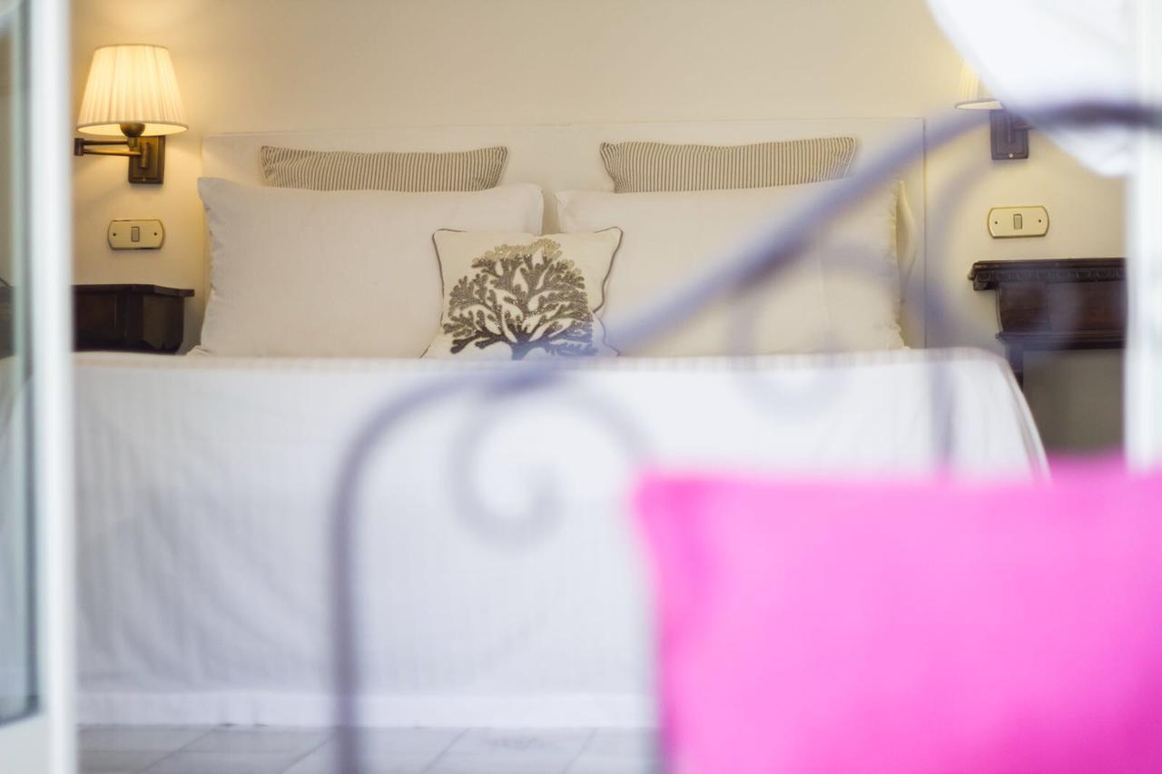Marunnella Suites 卡普里 外观 照片